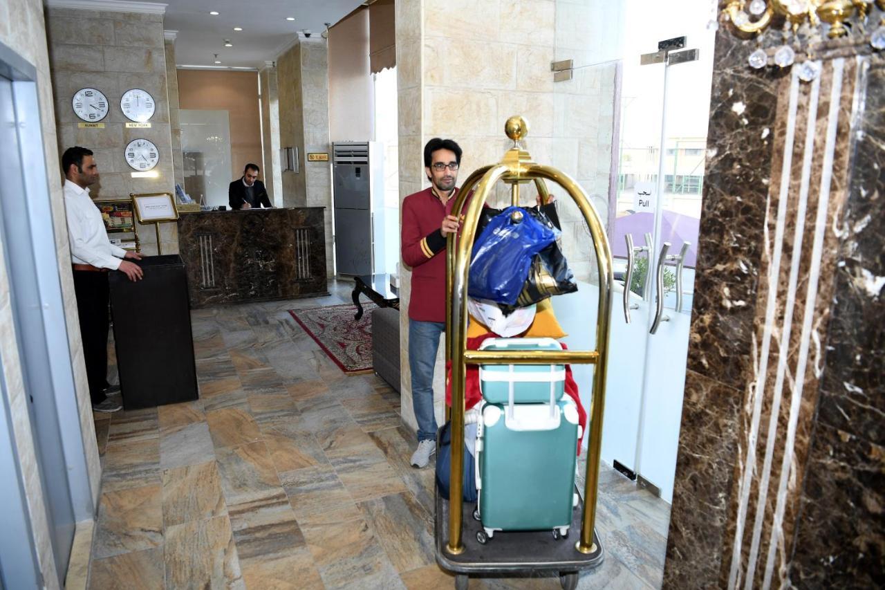 Continental Suite Salmiya Buitenkant foto